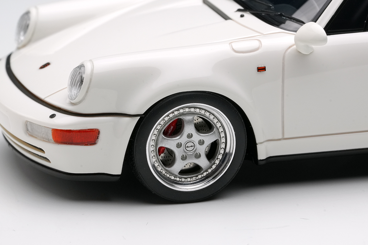 Make Up Co., Ltd. / Porsche 911(964) Turbo 3.6 1993
