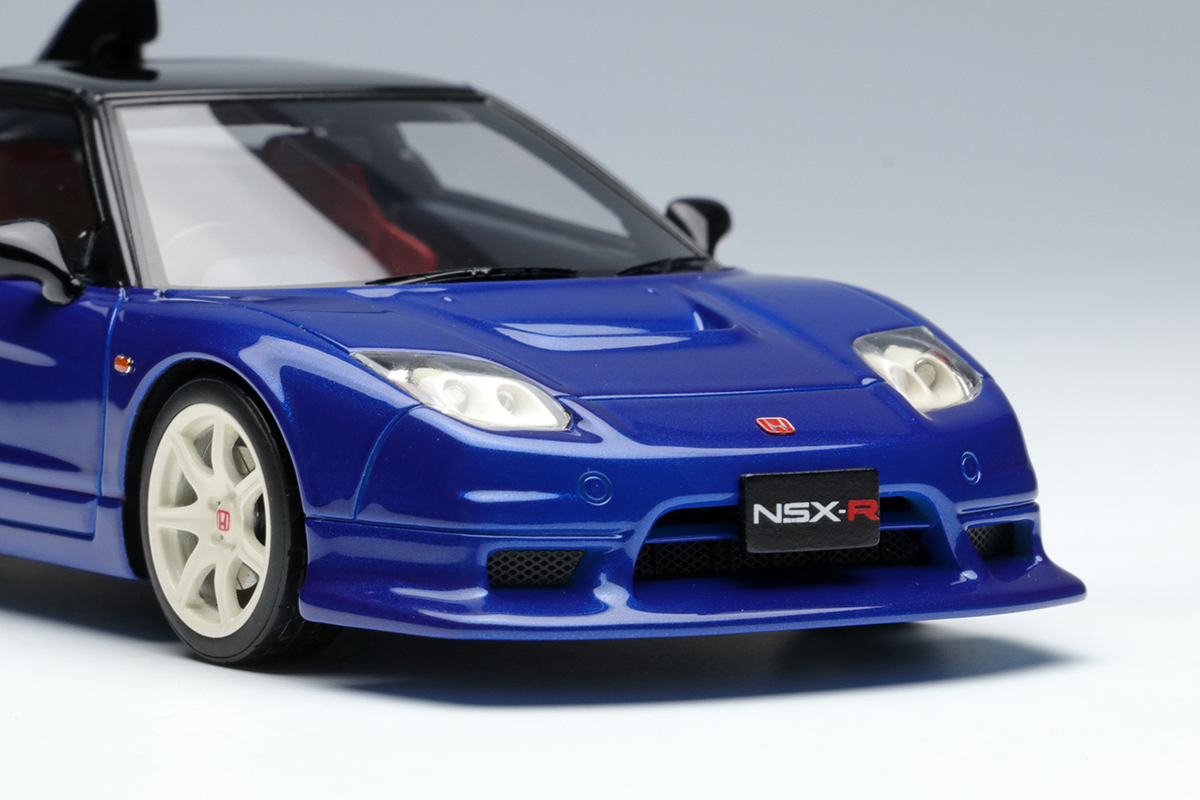 Make Up Co., Ltd. / Honda NSX-R GT (NA2) 2005