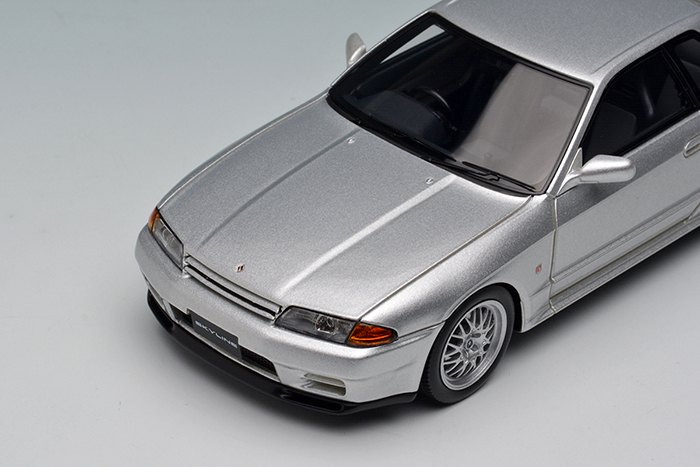 Make Up Co., Ltd. / NISSAN SKYLINE GT-R V-spec II (BNR32) 1994
