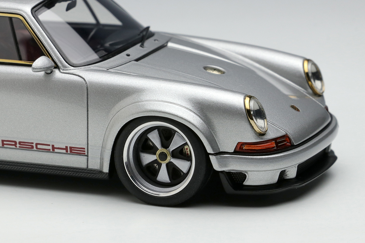 アイドロン 1/43 シンガー 911 DLS 2022 マットビジブカーボン EM427K : シンガー 911 DLS マットビジブルカーボン【EM427K