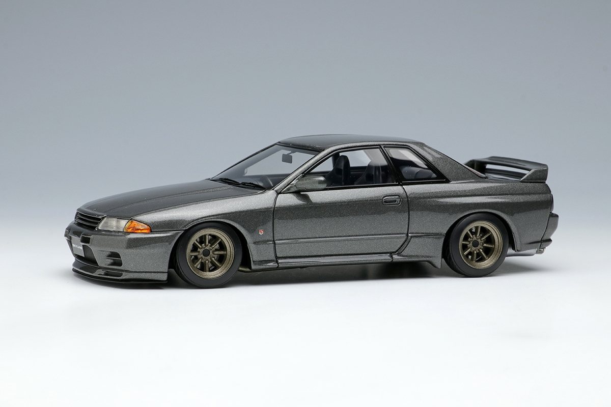 Make Up Co., Ltd. / NISSAN SKYLINE GT-R (BNR32) (RS Watanabe 8 spoke)