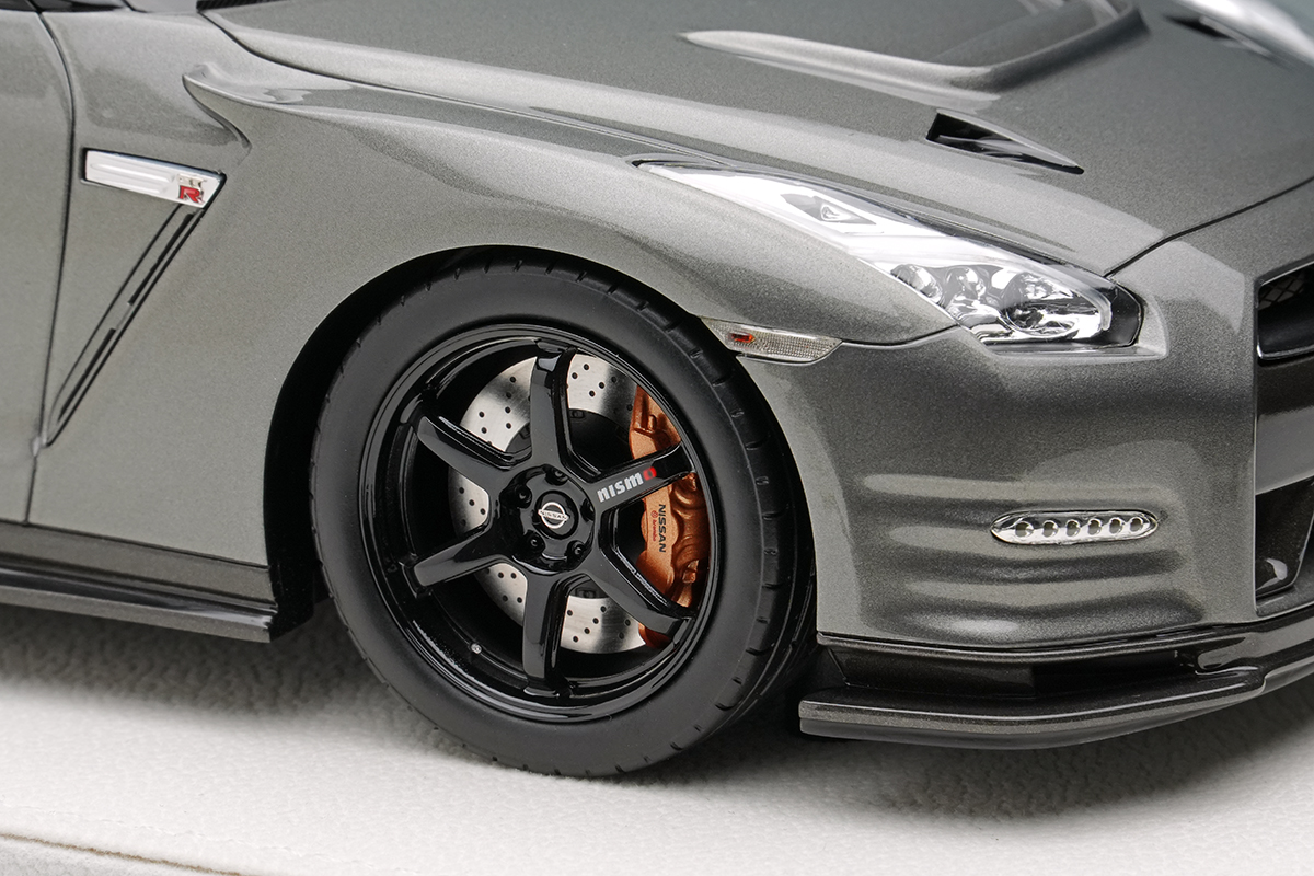 Make Up Co., Ltd. / NISSAN GT-R (NISMO R35 CRS Version) 2013