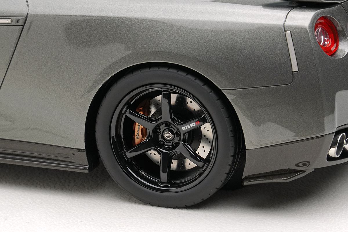 Make Up Co., Ltd. / NISSAN GT-R (NISMO R35 CRS Version) 2008