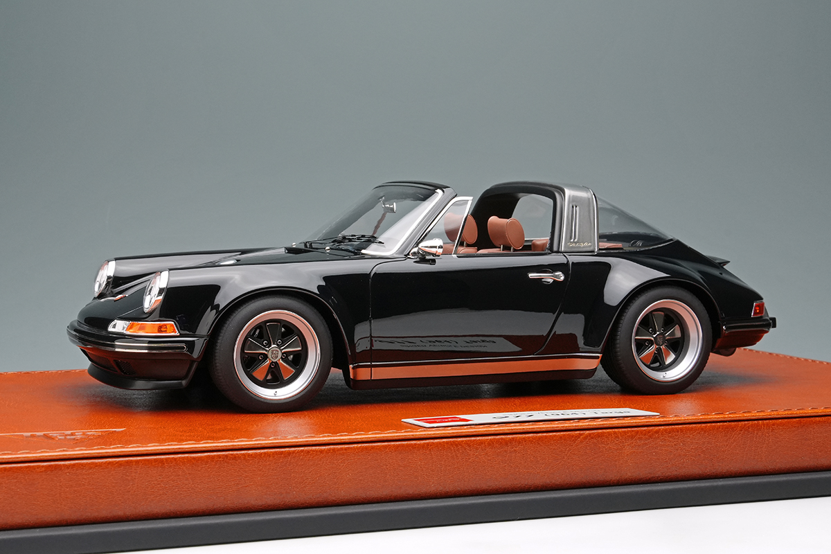 Make Up Co., Ltd. / Singer 911(964) Targa