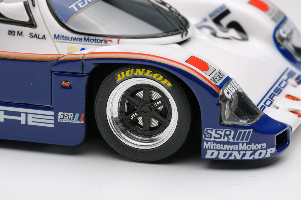 Make Up Co., Ltd. / Porsche 962C 