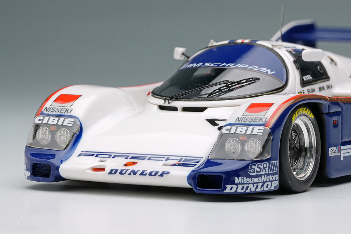 Make Up Co., Ltd. / Porsche 962C 