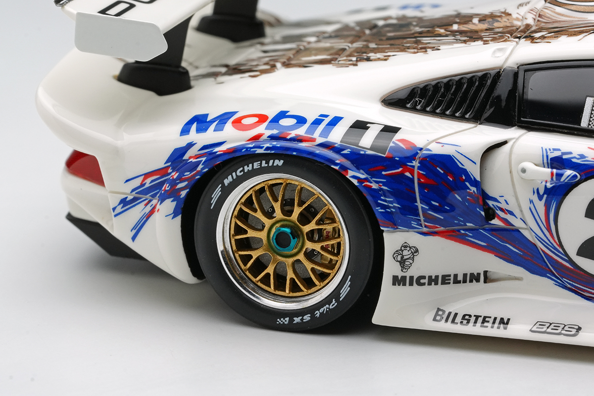 Make Up Co., Ltd. / Porsche 911 GT1 Le Mans 24h 1996