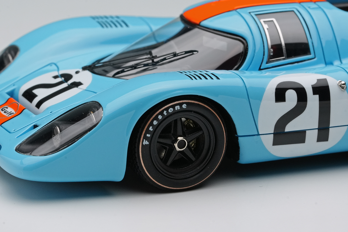 Make Up Co., Ltd. / Porsche 917K 