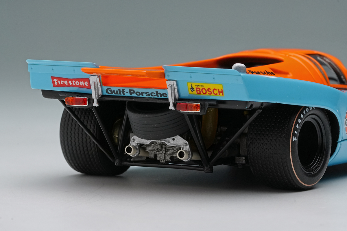 Make Up Co., Ltd. / Porsche 917K 
