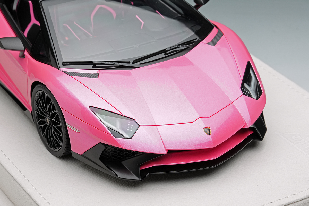 Make Up Co., Ltd. / Lamborghini Aventador LP750-4 SV Roadster 2015