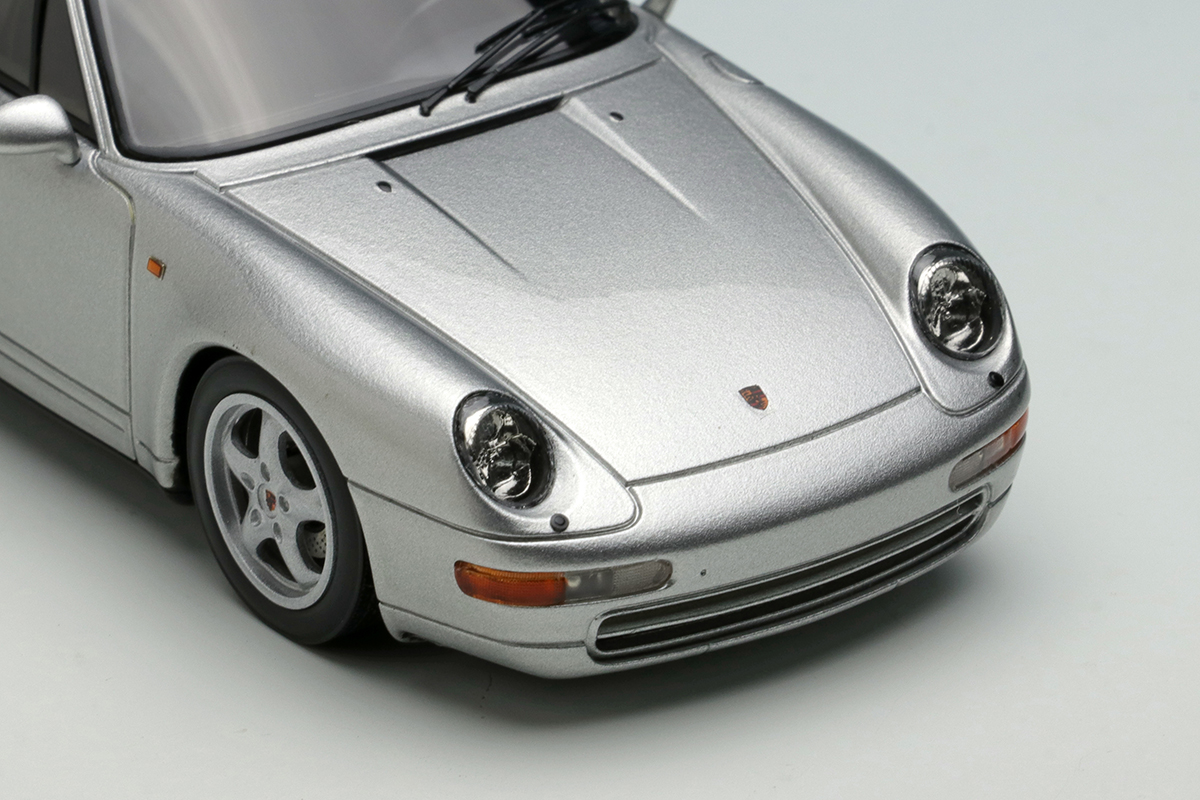 1/18 UT models ポルシェ 911 (993) カレラ 1994