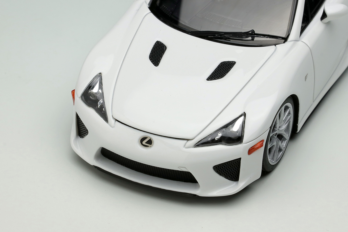 素晴らしい価格 10 Lfa レクサス 1 43 Eidolon パールブルー Em537d 完成品 車 Williamsav Com