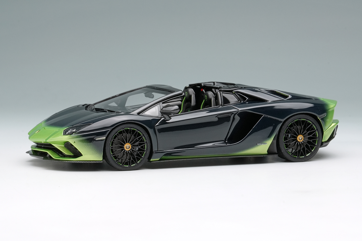 その他 Lamborghini Aventador S ランボルギーニ Aventador S Roadster | Lamborghini.com