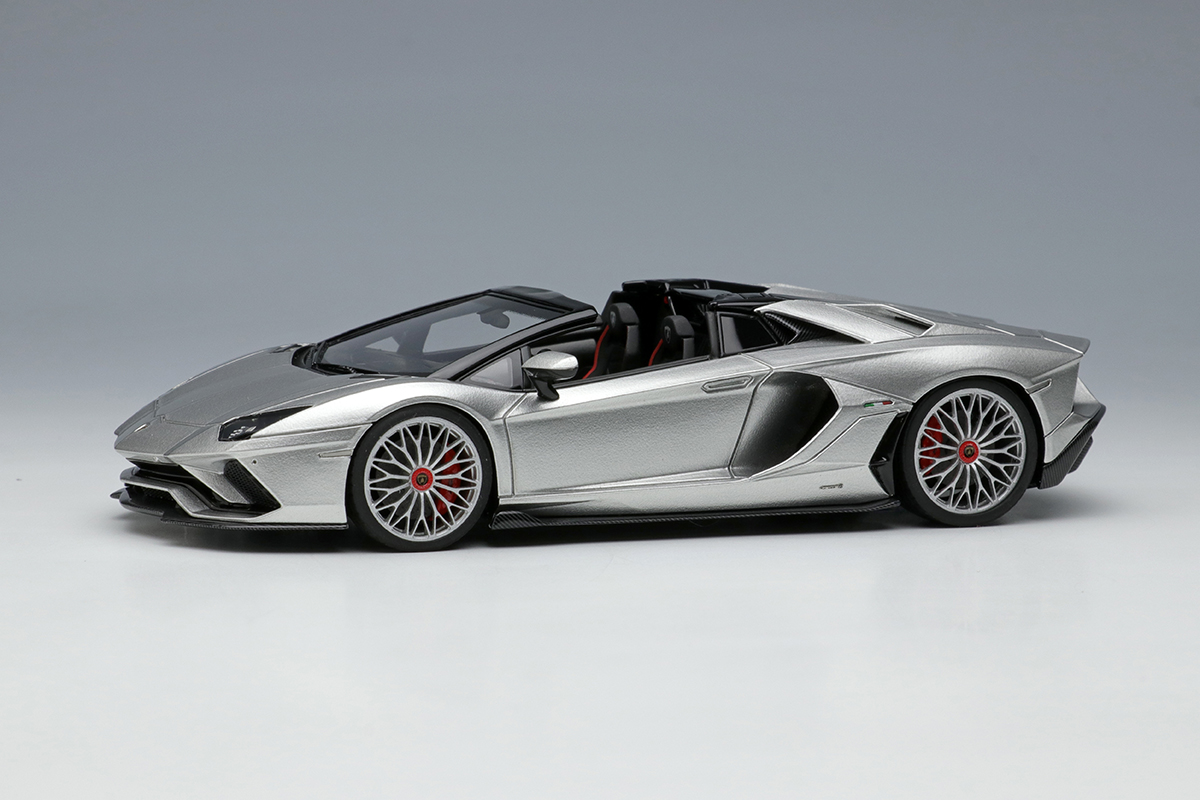 Make Up Co., Ltd. / Lamborghini