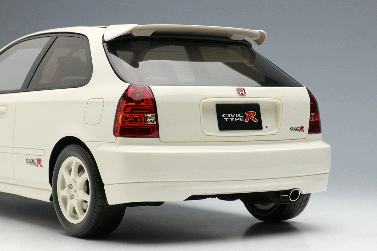 Make Up Co., Ltd. / Honda Civic TYPE R (EK9) 1997