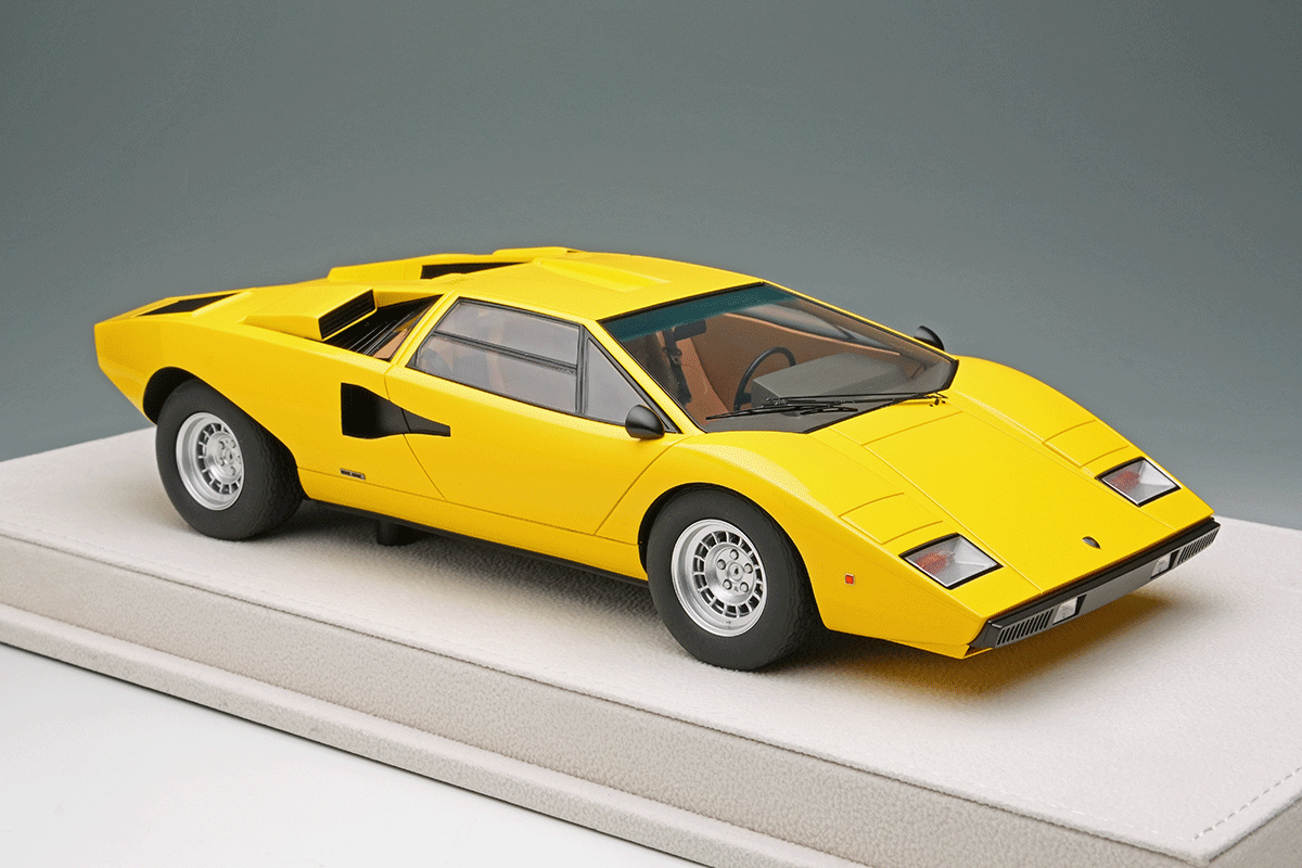 Make Up Co., Ltd. / Lamborghini Countach LP400 1974