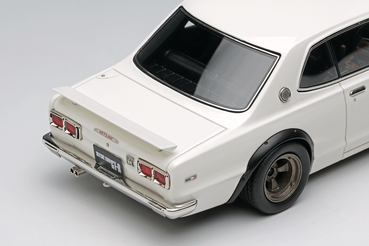 1/43スカイライン2000GT-R 1971with Chin spoiler Make Up Co., Ltd / Vision 1:43 Nissan Skyline 2000 GT-R